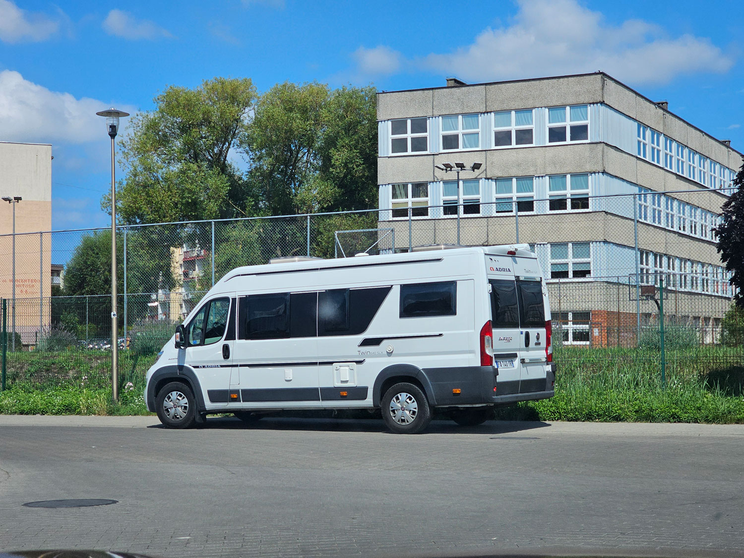 Świnoujście. Cebulaki w kamperach wersja MAX